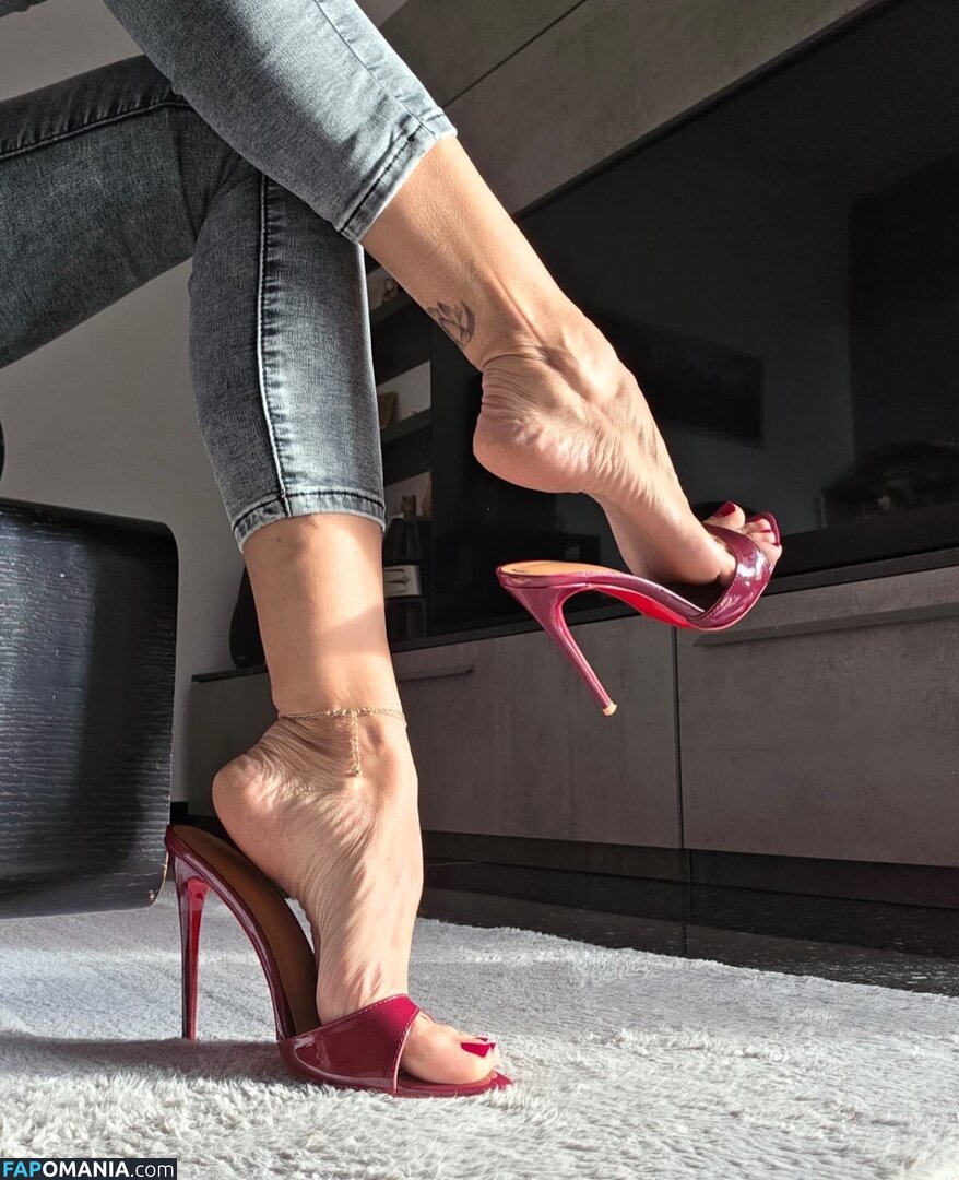 Miss V / miss_v2023 / missv6308 Meztelen OnlyFans  Kikerült fotó #14