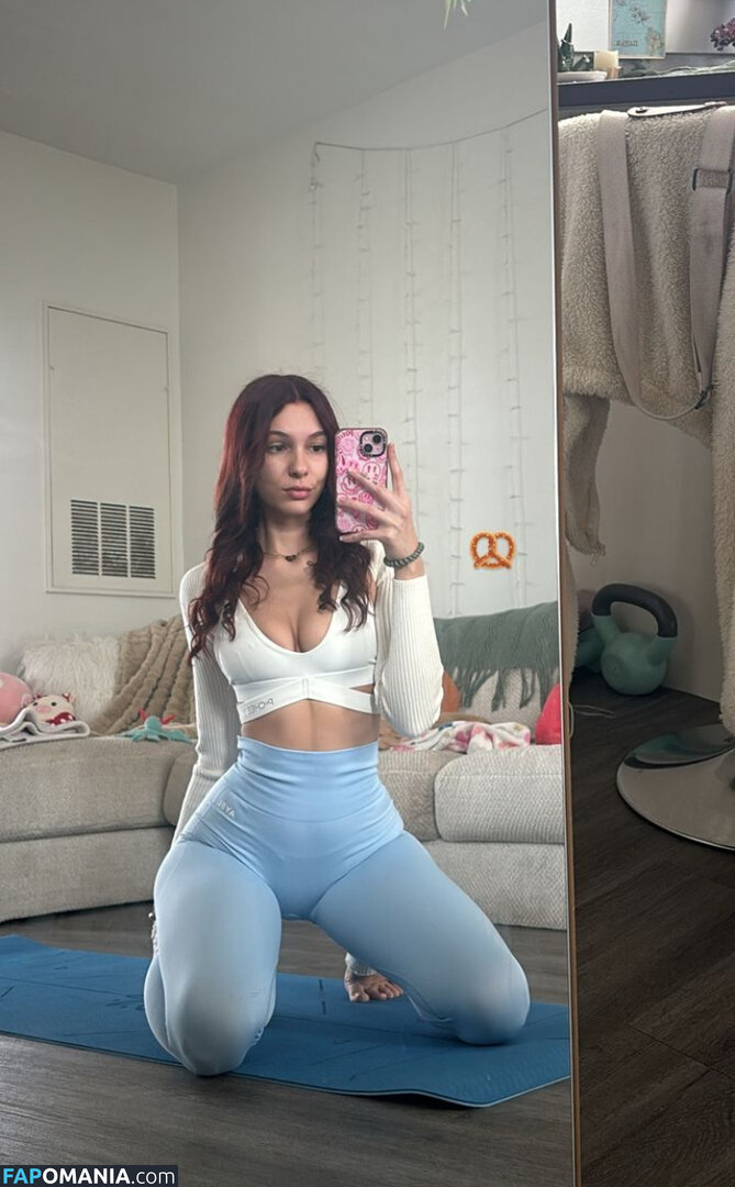 Miss X Bee Brii / miss.x.bee / miss.xbee Meztelen OnlyFans  Kikerült fotó #400