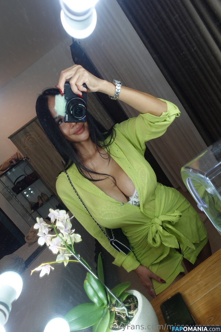 missauroraaa / sassysophyaudaciousaurora Meztelen OnlyFans  Kikerült fotó #7