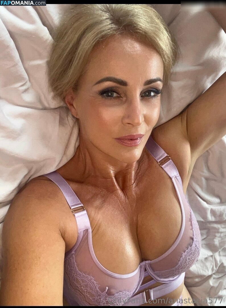 angeleve1 / misseve55 / reissmannevelyn Meztelen OnlyFans  Kikerült fotó #57