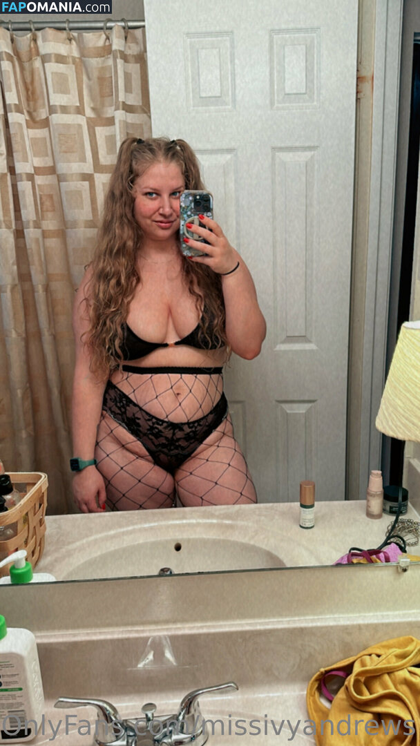missivyandrews / poison_ivey Meztelen OnlyFans  Kikerült fotó #8