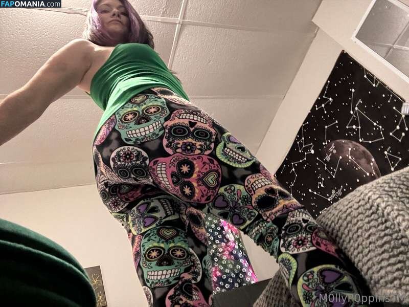 Molly / eggnogmademedoit / https: / m0llyp0ppins Meztelen OnlyFans  Kikerült fotó #35
