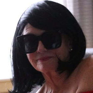 Mommascarlet