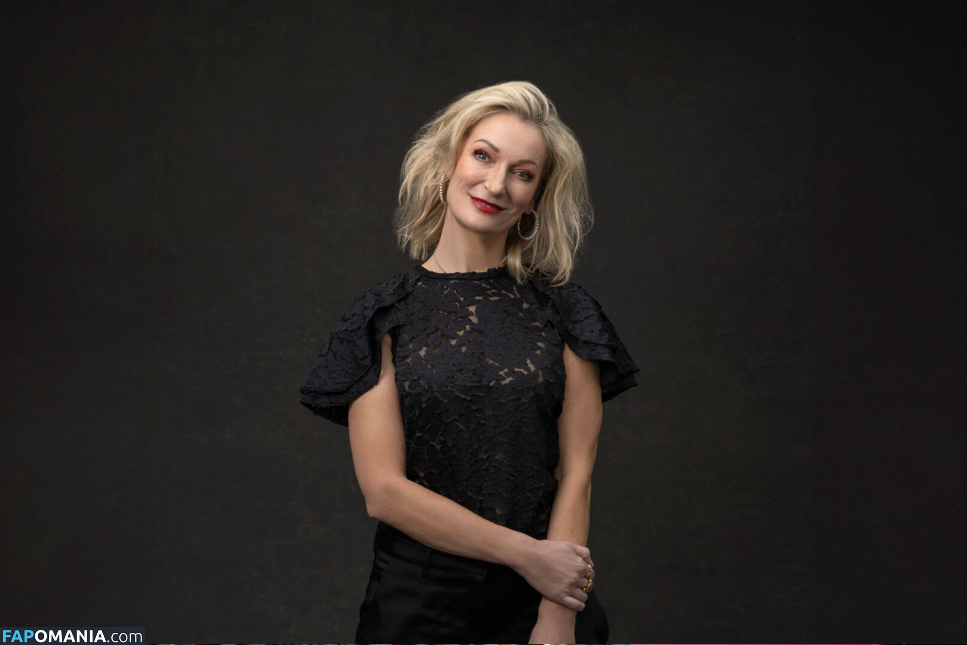 Monika Gruber Meztelen OnlyFans  Kikerült fotó #8
