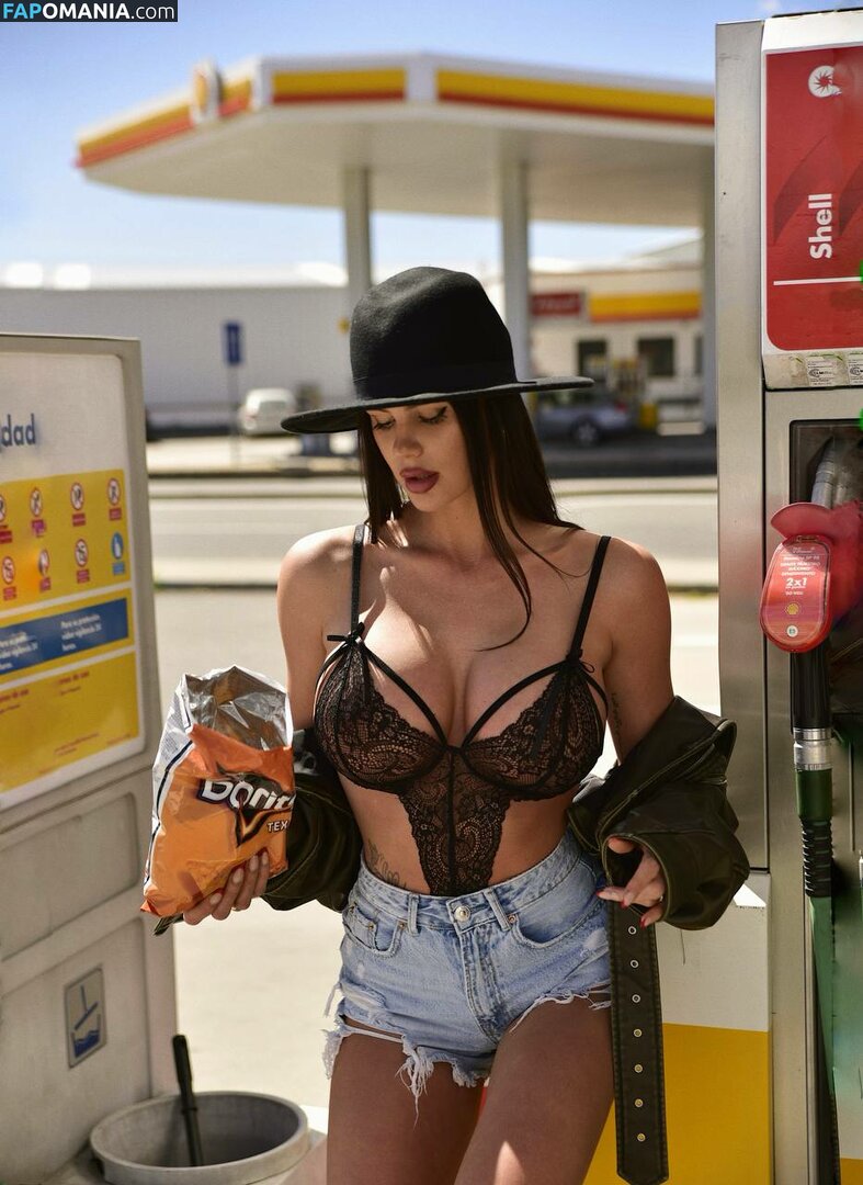 Monika Kinga / monikakinga / monikakingaa Meztelen OnlyFans  Kikerült fotó #18