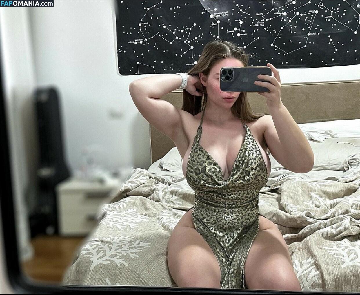 Giulia Valeriani / moonchild_77 / moonchild_777 Meztelen OnlyFans  Kikerült fotó #14