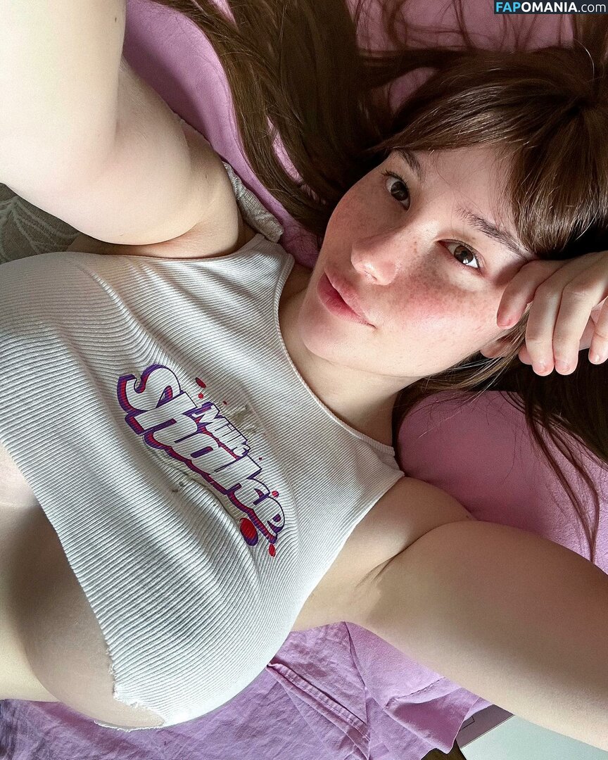 Giulia Valeriani / moonchild_77 / moonchild_777 Meztelen OnlyFans  Kikerült fotó #204