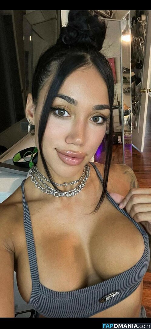 MoriahJadea / momosja / moriah jadea Meztelen OnlyFans  Kikerült fotó #14