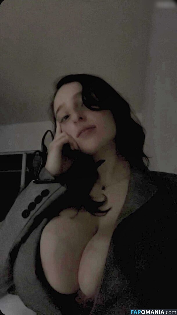 mor.nissan / mornissan Meztelen OnlyFans  Kikerült fotó #11