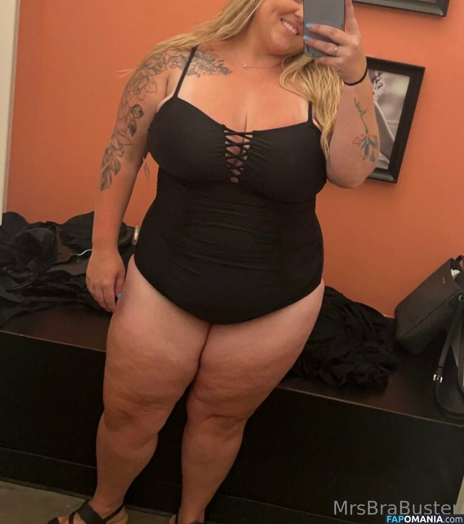missamerrrickaa / mrs_bra_buster Meztelen OnlyFans  Kikerült fotó #35