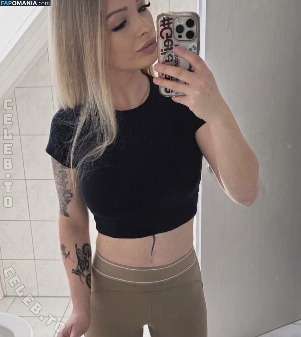Mrs.querly / mrsquerly Meztelen OnlyFans  Kikerült fotó #1