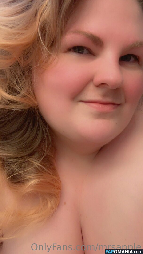 mrsapple / therealmrsapple Meztelen OnlyFans  Kikerült fotó #1