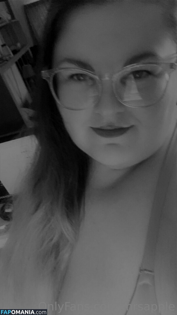 mrsapple / therealmrsapple Meztelen OnlyFans  Kikerült fotó #92