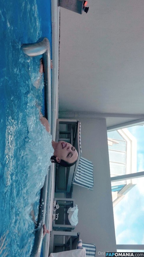 mtusy84 / mtutsy Meztelen OnlyFans  Kikerült fotó #1