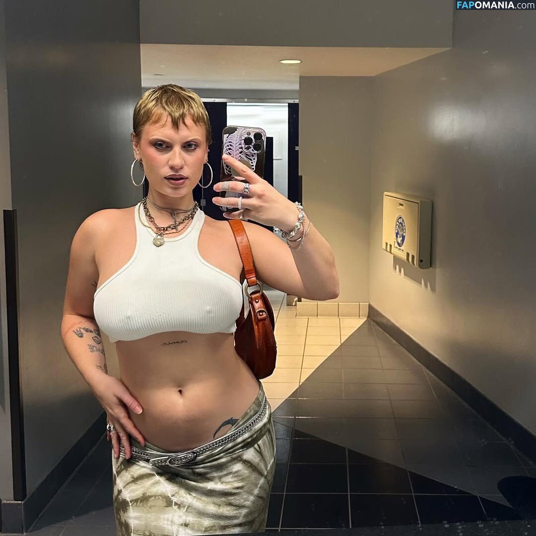 ___museme / museme369 Meztelen OnlyFans  Kikerült fotó #11