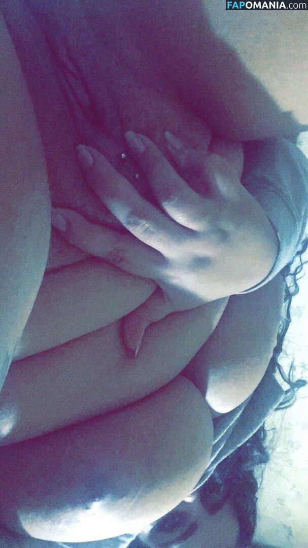 Lola Erotica / Muvagawd / Thundahgawdess / moneyangelmo / muvagawdd Meztelen OnlyFans  Kikerült fotó #1