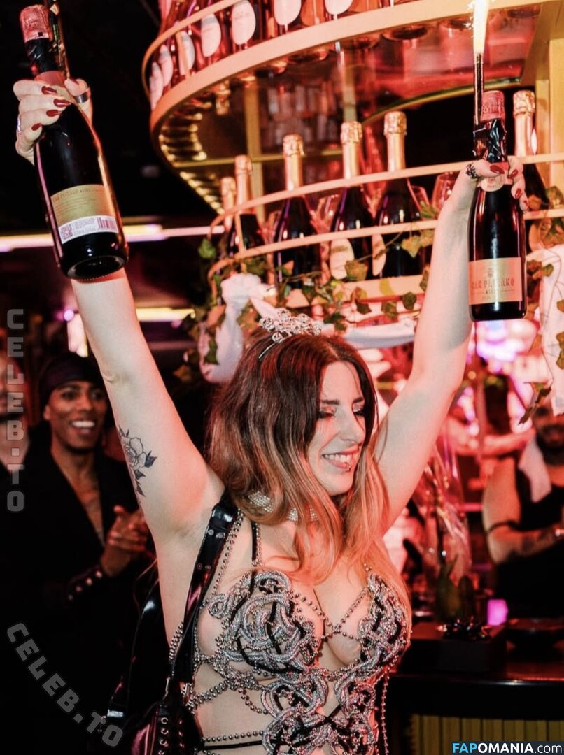 Myriel Monastic / myriel_monastic Meztelen OnlyFans  Kikerült fotó #2