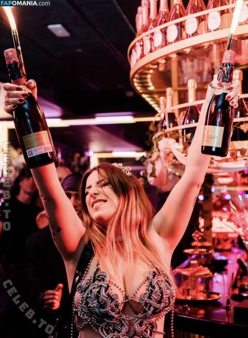 Myriel Monastic / myriel_monastic Meztelen OnlyFans  Kikerült fotó #3