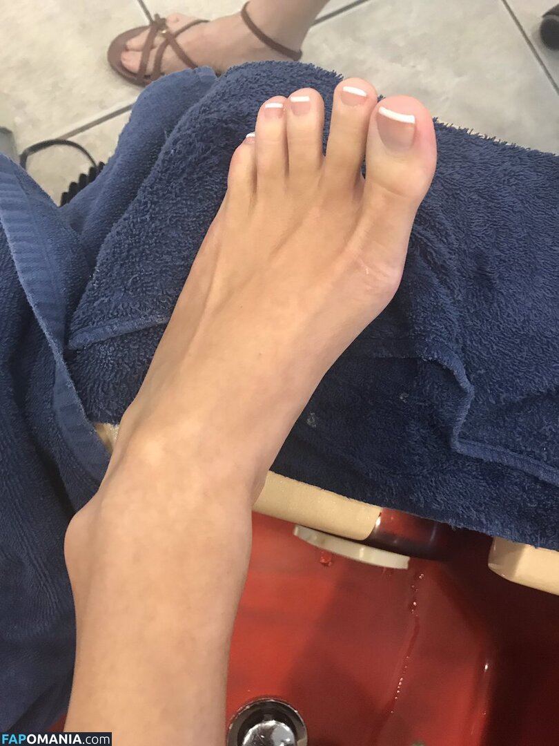 Lissapolooza / Naomi Woods / naomiwoods.official Meztelen OnlyFans  Kikerült fotó #6