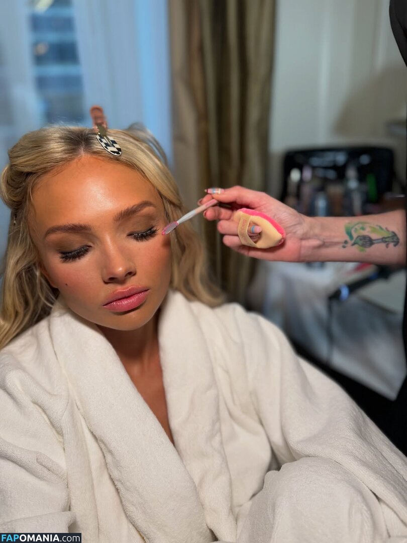 Natalie Alyn Lind / NatalieAlynLind / https: / natalynlind Meztelen OnlyFans  Kikerült fotó #506