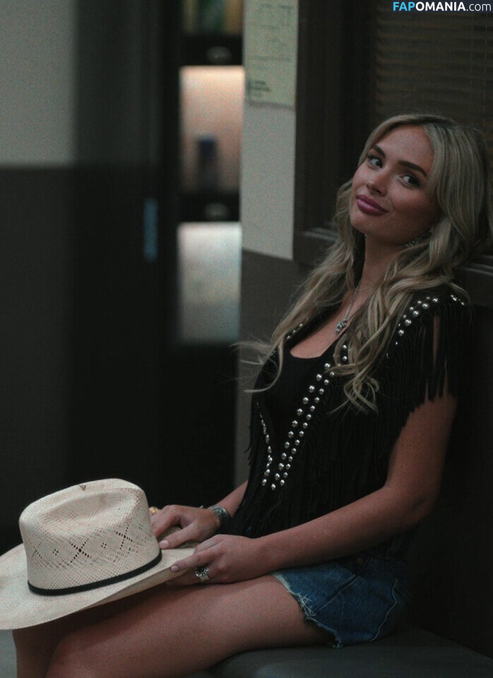 Natalie Alyn Lind / NatalieAlynLind / https: / natalynlind Meztelen OnlyFans  Kikerült fotó #571