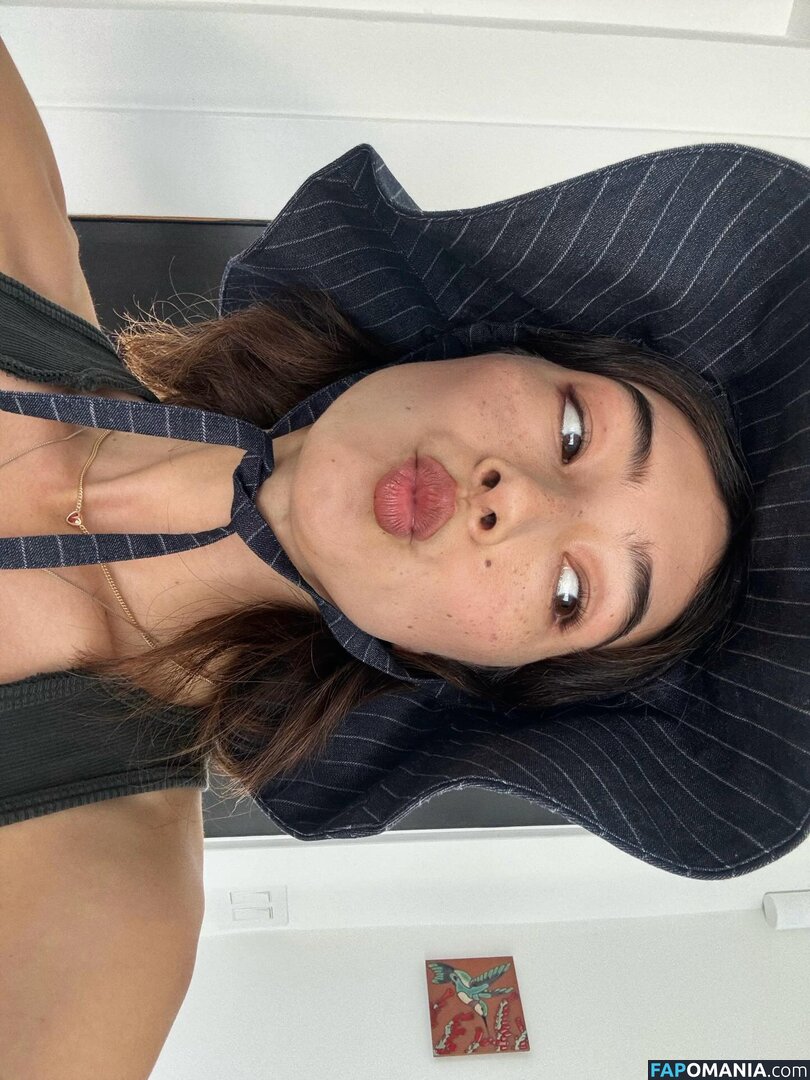 Natasha Liu Bordizzo / natashaliubordizzo Meztelen OnlyFans  Kikerült fotó #4