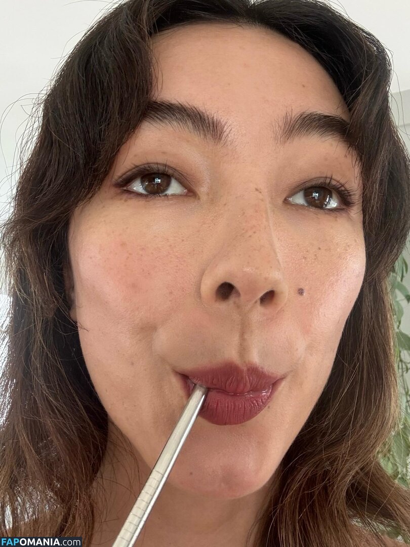 Natasha Liu Bordizzo / natashaliubordizzo Meztelen OnlyFans  Kikerült fotó #5