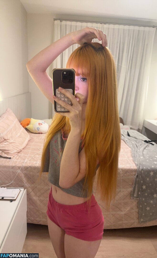  / natzuri / natzzzuri / zurizoltanfree Meztelen OnlyFans  Kikerült fotó #8