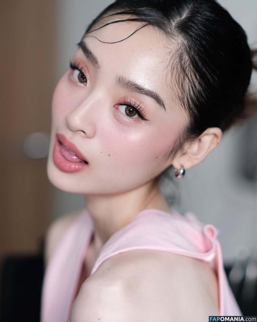 Nayoung Kim / nayoungkim18 Meztelen OnlyFans  Kikerült fotó #5