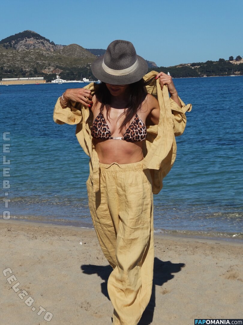 Nazan Eckes / nazaneckes Meztelen OnlyFans  Kikerült fotó #1