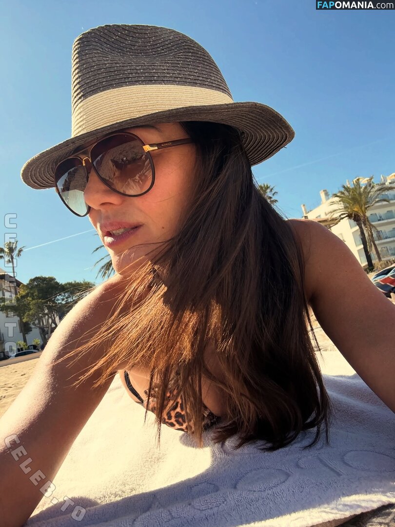 Nazan Eckes / nazaneckes Meztelen OnlyFans  Kikerült fotó #7