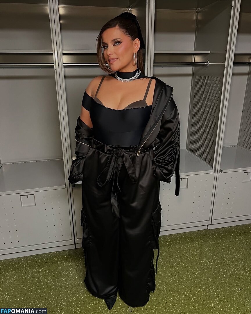 Nelly Furtado / juicyunknown / nellyfurtado Meztelen OnlyFans  Kikerült fotó #10