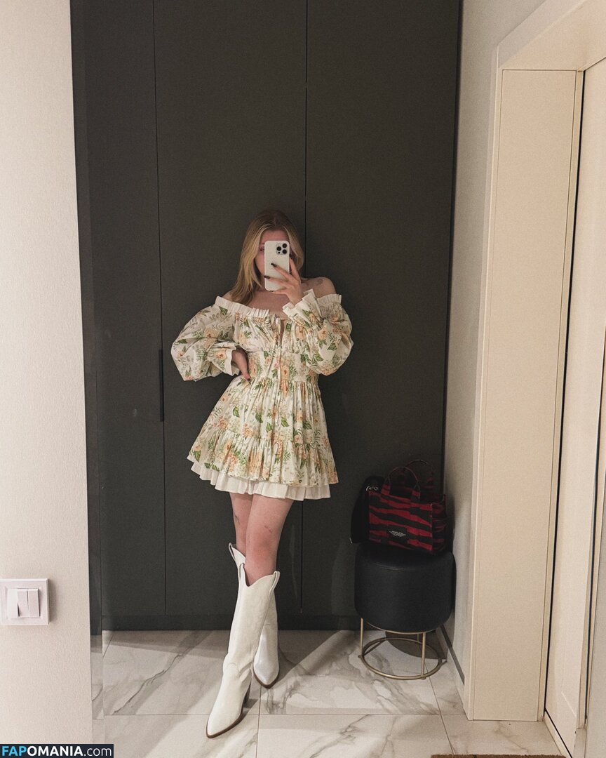 Nensi_Mur / _nastik_mur Meztelen OnlyFans  Kikerült fotó #1