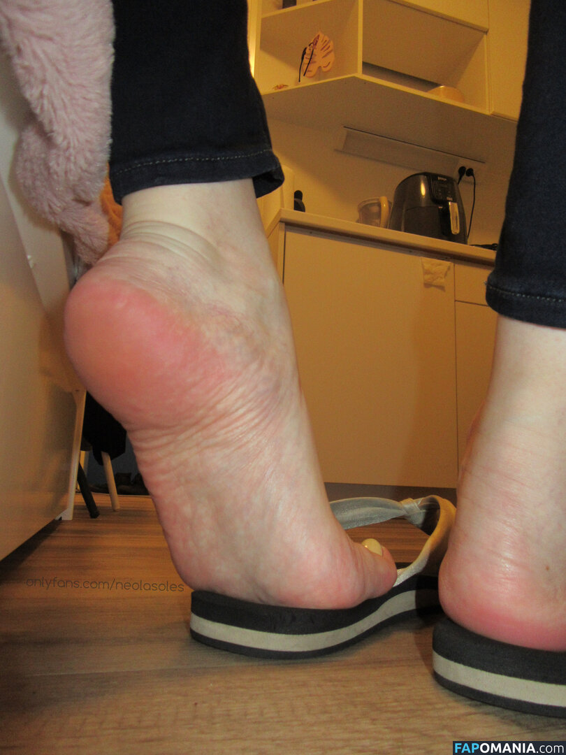 neolasoles / neolasoless Meztelen OnlyFans  Kikerült fotó #36