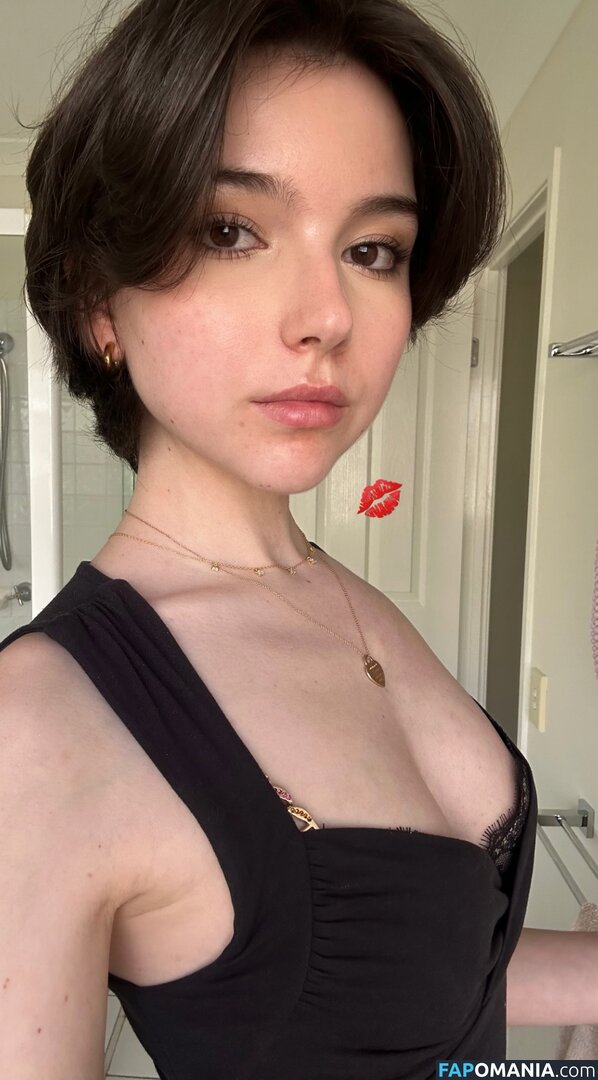 Newinsight / abbeys_here / newinsight_ Meztelen OnlyFans  Kikerült fotó #10