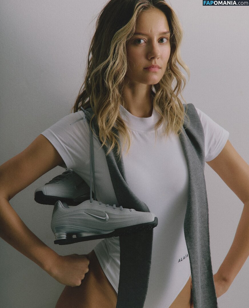 Nicola Cavanis / nicola / nicolaca_ Meztelen OnlyFans  Kikerült fotó #1640