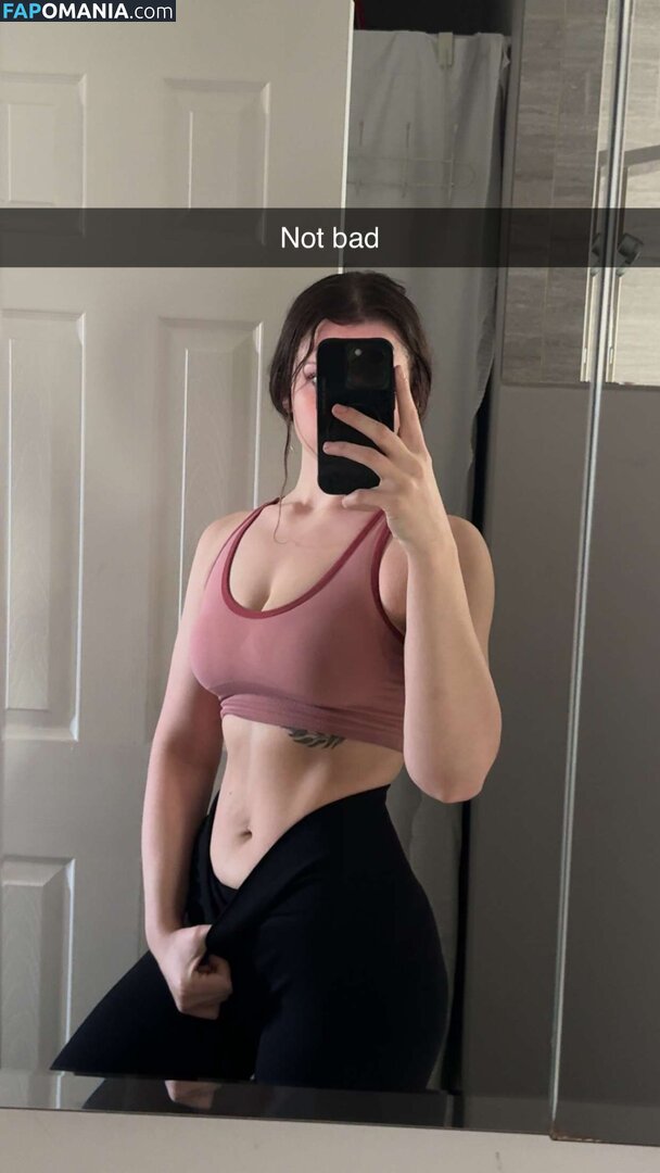 Nikki Woods / nikki_neko / nikkiwoodss Meztelen OnlyFans  Kikerült fotó #2