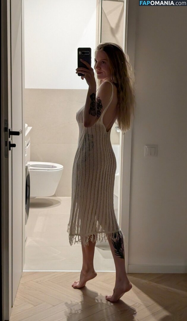 NikkiDreams / nikkidreaming Meztelen OnlyFans  Kikerült fotó #14