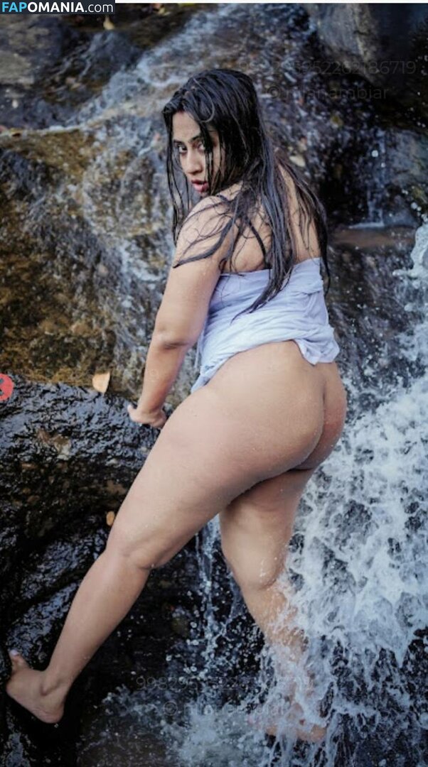 Nila Nambiar / Smera1695 / nilanambiar Meztelen OnlyFans  Kikerült fotó #29