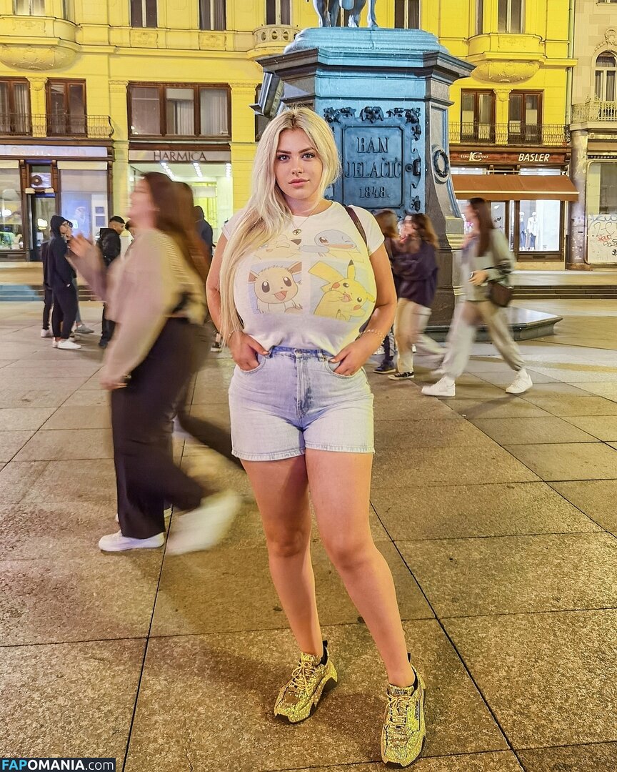 Nina Phoenix / Tamara Dido / https: / ninaphoenix / ninaphoenix_ Meztelen OnlyFans  Kikerült fotó #292