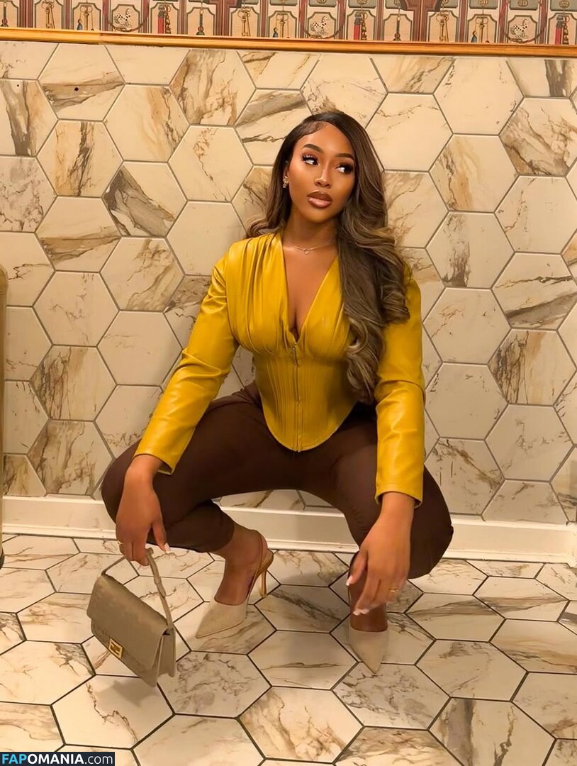 Nneka / _KissAndBlush / https: / whoisnneka Meztelen OnlyFans  Kikerült fotó #2