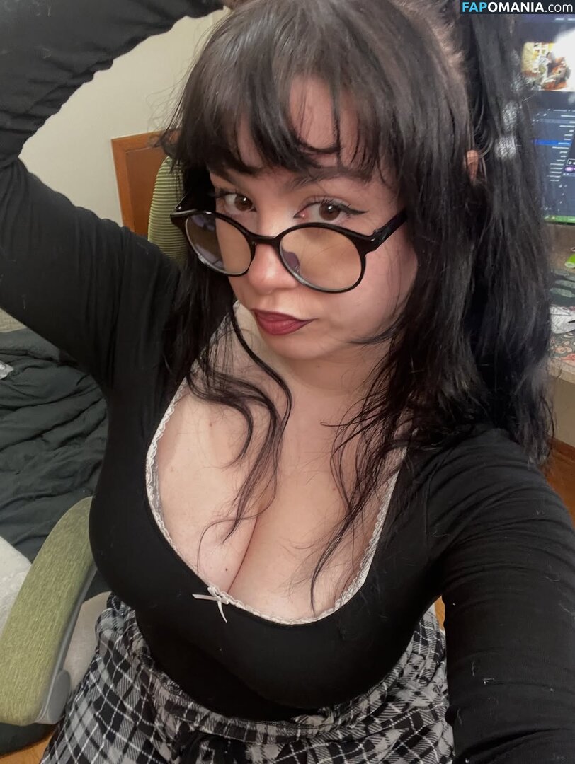 noodle goddess / noodlexgoddess Meztelen OnlyFans  Kikerült fotó #1