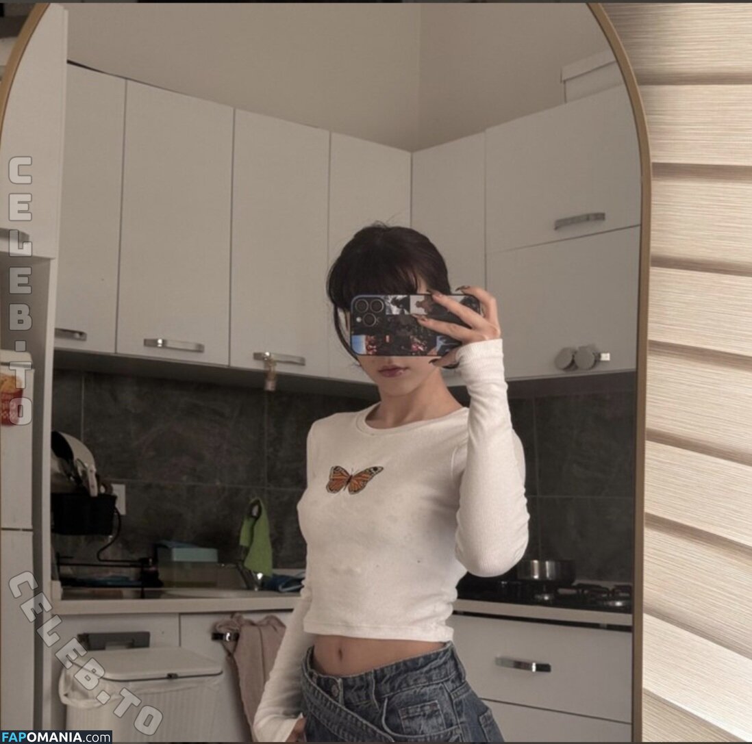 https: / notaysea Meztelen OnlyFans  Kikerült fotó #17