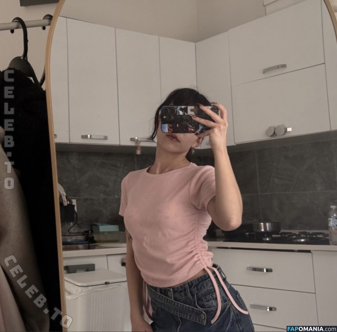 https: / notaysea Meztelen OnlyFans  Kikerült fotó #19