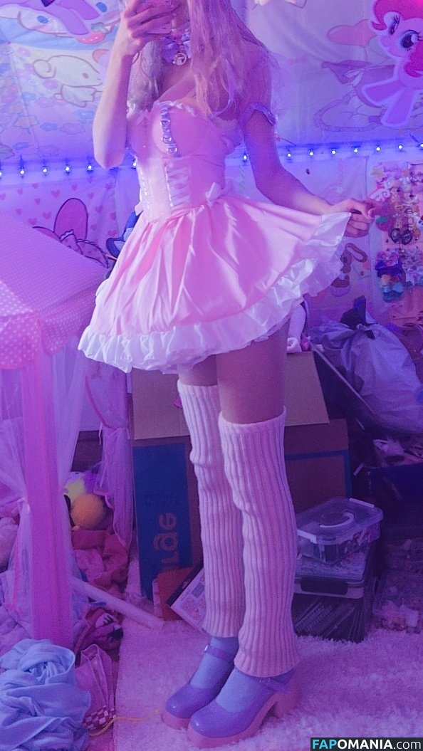 B00b_bees / Notb33 / not.b33 Meztelen OnlyFans  Kikerült fotó #5