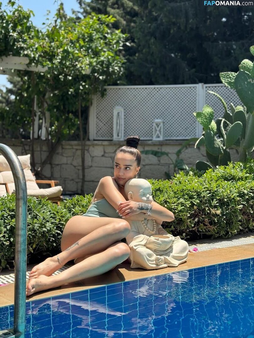Nurseli Aksoy / https: / punknurseli Meztelen OnlyFans  Kikerült fotó #8