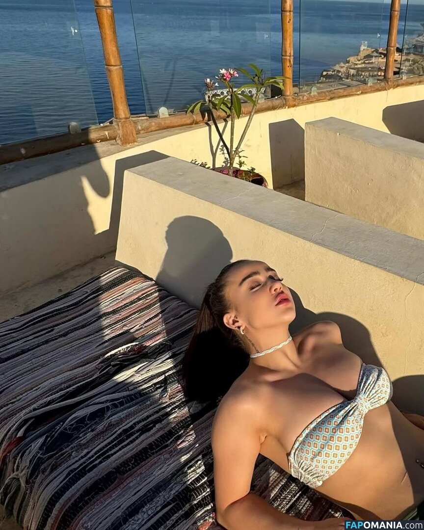 Nurseli Aksoy / https: / punknurseli Meztelen OnlyFans  Kikerült fotó #16