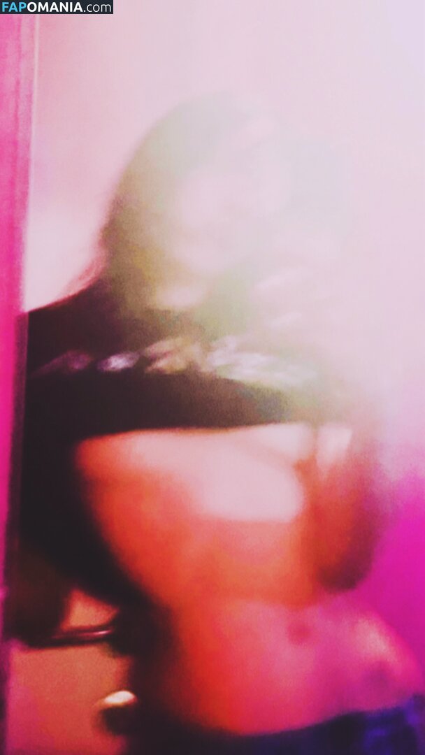 iiinubs / nussaibad Meztelen OnlyFans  Kikerült fotó #1