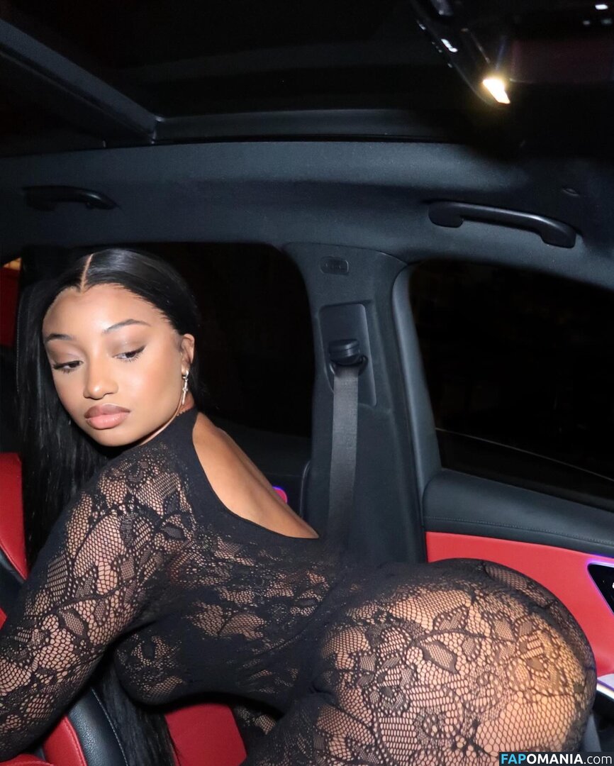 NylaBaknari / baknari / https: Meztelen OnlyFans  Kikerült fotó #7