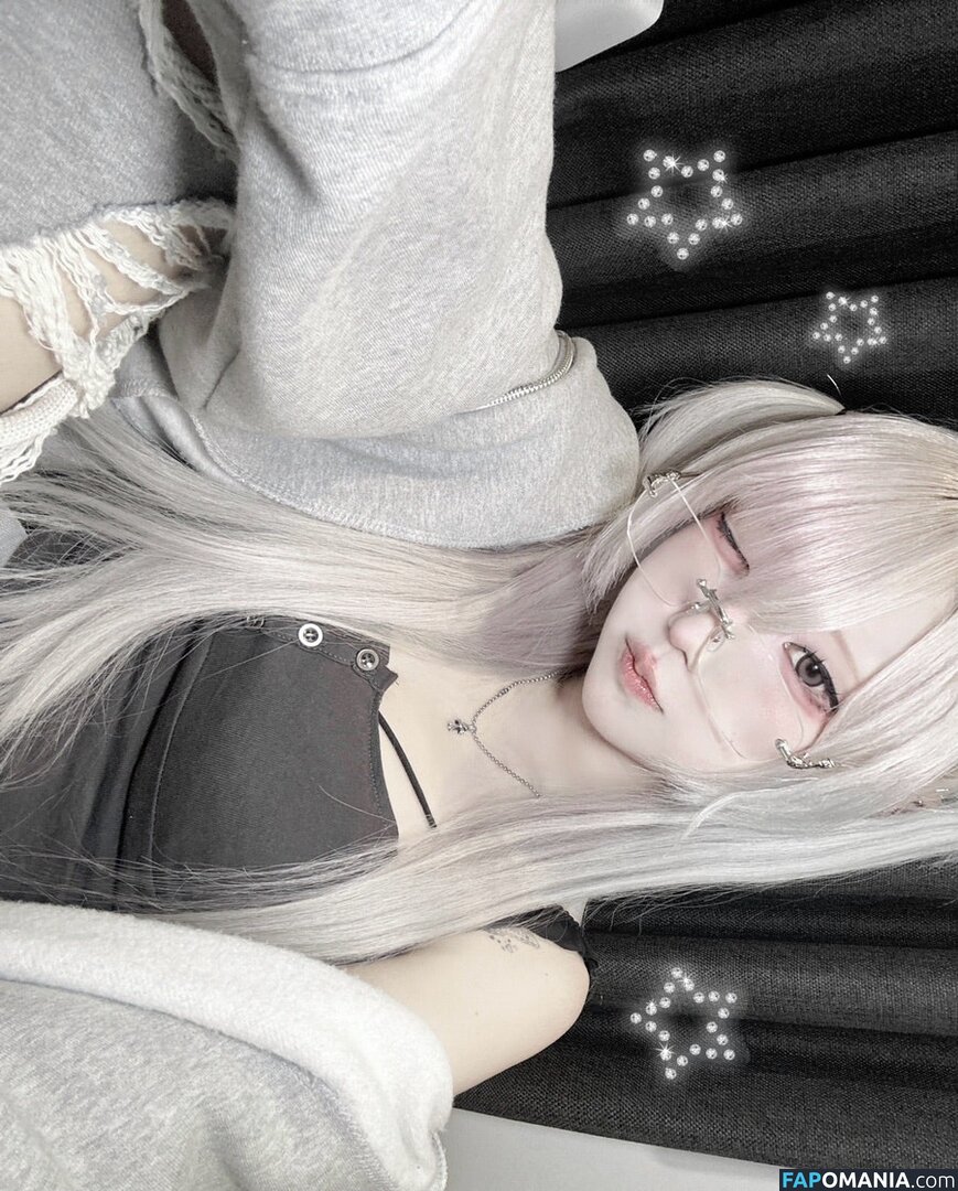 Nyo_nyenya / cjw010615 / cjw010615... / https: / moemoedevil_rain / moemoedevil_rain... / nyonye_nya Meztelen OnlyFans  Kikerült fotó #29